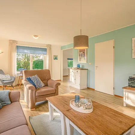 Villapark Kamperfoelie 65 *