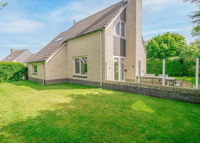 Villapark Kamperfoelie 65 *